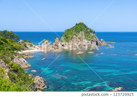 Shirobara Beach (Uradome Beach) 123720925