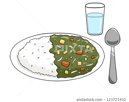 咖哩飯、飲用水和湯匙（綠咖哩醬）的插圖 123721432
