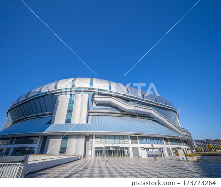 Kyocera Dome Osaka on a sunny day (Osaka Dome) 123723264