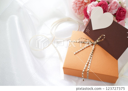 A gift image 123727375