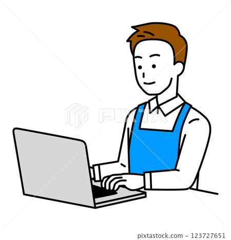 一名穿著圍裙的男子正在操作筆記型電腦 一名穿著圍裙的男子正在操作筆記型電腦 123727651