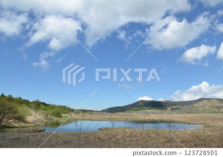 Yashima Marsh, Kirigamine Plateau, Nagano Prefecture Yashima Marsh, Kirigamine Plateau, Nagano Prefecture 123728501