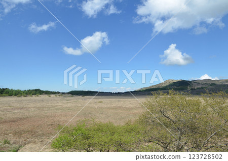 Yashima Marsh, Kirigamine Plateau, Nagano Prefecture Yashima Marsh, Kirigamine Plateau, Nagano Prefecture 123728502