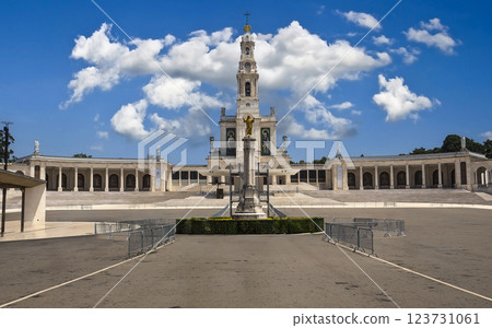 exteriors of basilica sanctuary of Fatima, Portugal 123731061