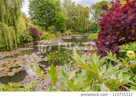 gardens of painter Claude Monet in Giverny, France gardens of painter Claude Monet in Giverny, France 123731112