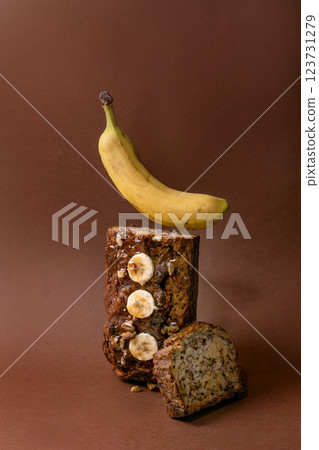 Home made banana bread 123731279