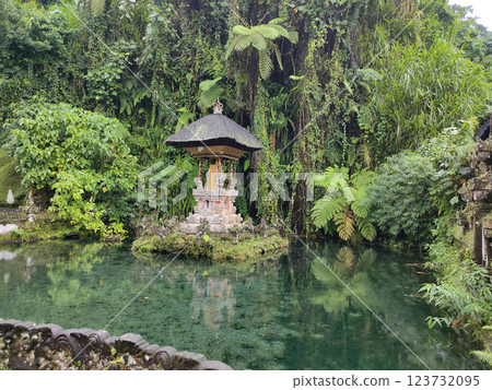 Pura Gunung Kawi Sebatu Gianyar temple in Ubud, Bali, Indonesia 123732095