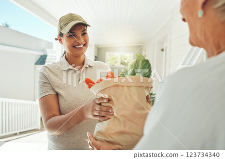 Woman, smile and grocery delivery for old woman from supermarket. Health, shopping and female with elderly lady customer at home entrance, healthy food and groceries bag from retail store courier. 123734340