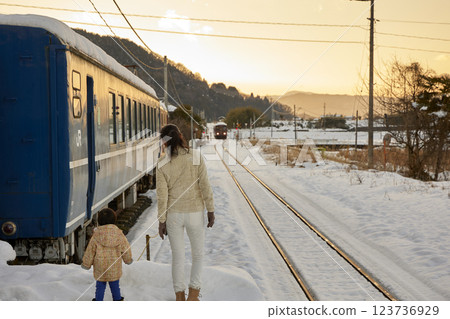 Sunset Station and Parents and Children Sunset Station and Parents and Children 123736929