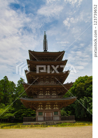 Daigoji Temple Five-story Pagoda, Kyoto 123739652