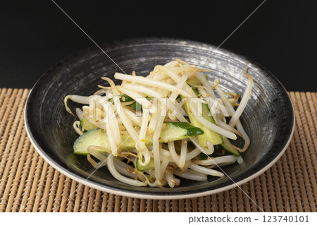 豆芽黃瓜拌飯 123740101