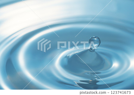 水、水滴、水面、漣漪、水柱 123741673