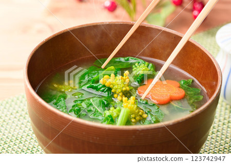 Spring Luxury: Rape Blossom Miso Soup 123742947