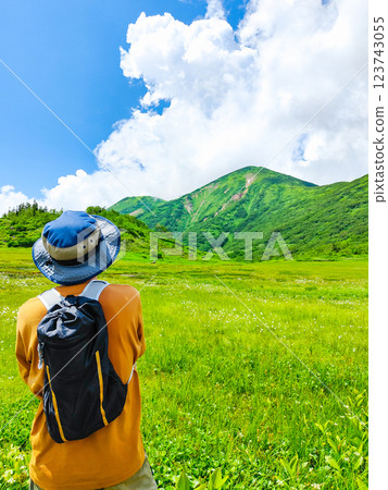 Hiuchi and Myoko mountain climbing in summer (view of Hiuchi from Tengu's Garden) 123743055