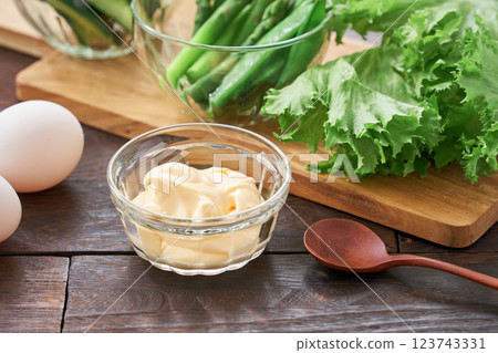 Mayonnaise in a glass bowl 123743331