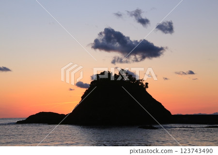 Evening view from Nishina Port 123743490