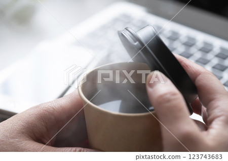 早間咖啡 123743683