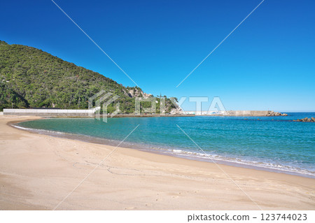 [Shiraki Beach] Shiraki, Tsuruga City, Fukui Prefecture 123744023