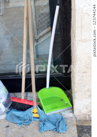 hand tools for wet cleaning of premises hand tools for wet cleaning of premises 123744144