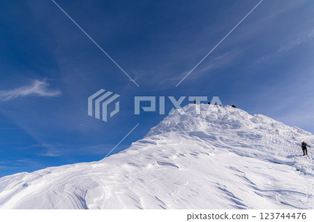 Mt. Tanigawa and Tomano-mimi in the harsh winter Mt. Tanigawa and Tomano-mimi in the harsh winter 123744476
