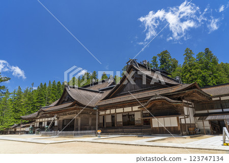 高野山金剛峰寺正殿正門 123747134
