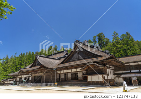 高野山金剛峰寺正殿正門 123747138