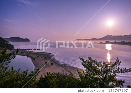 Shodoshima Angel Road Sunset Shodoshima Angel Road Sunset 123747397
