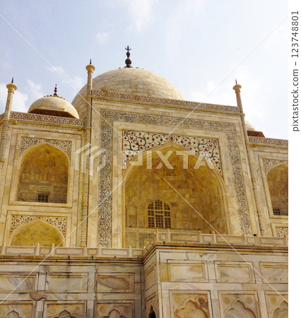 Taj Mahal Taj Mahal 123748801