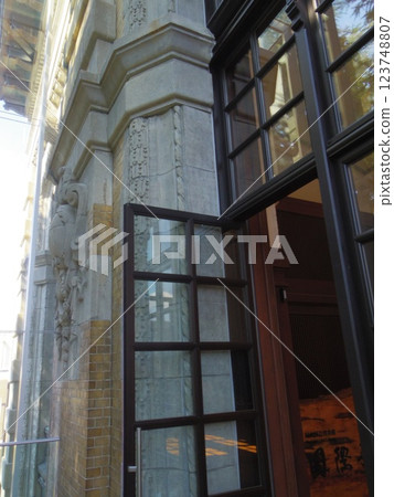 復古的建築 復古的建築 123748807