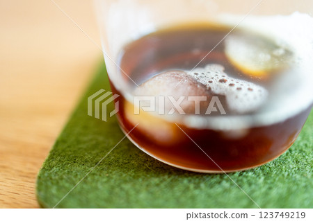 drip coffee 123749219