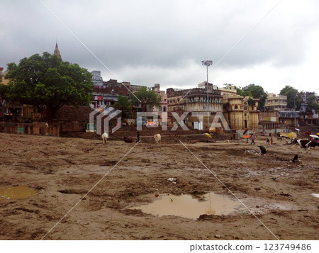 Ganges River Ganges River 123749486