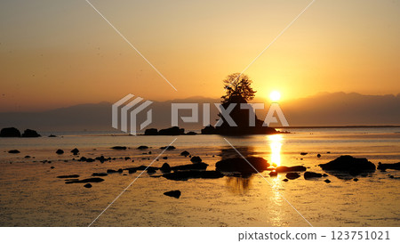 Ameya海岸的黎明 123751021