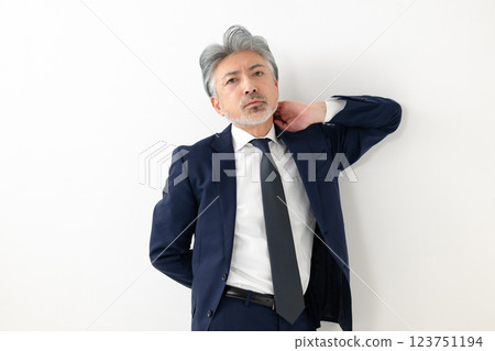 穿西裝的男士，商人，商人 123751194