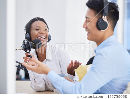 Happy podcast, web interview or digital radio woman presenter working with employee for media. Internet voice, speaker or influencer with microphone for business, online startup or corporate idea 123759068