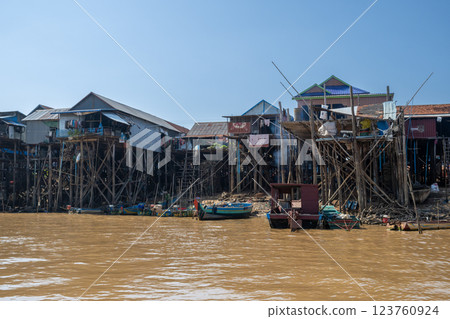 Cambodia Tonle Sap Lake 123760924