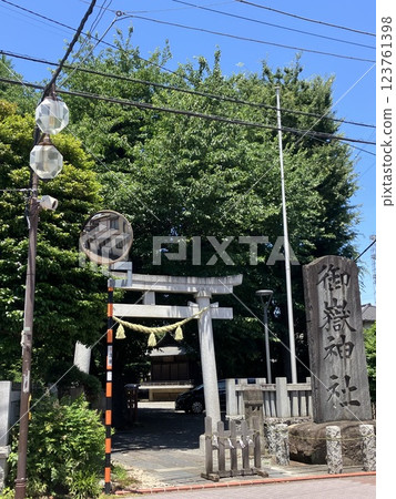 Ontake Shrine, Ota Ward, Tokyo, Urashima Taro sculpture 123761398