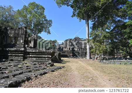 Angkor Thom Baphuon, Angkor ruins, Cambodia 123761722