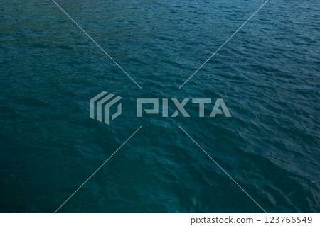 Indian ocean water background in bay on Seychelles islands 123766549