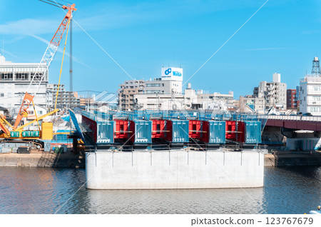 Bridge construction work 123767679