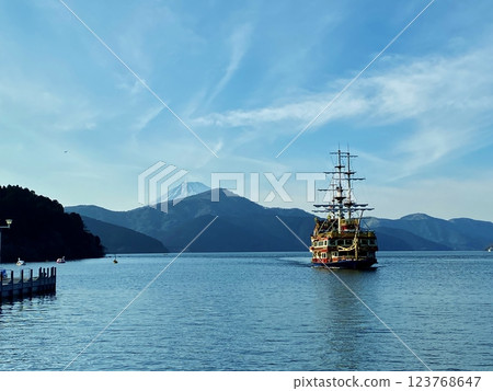 Pirate ship of Ashinoko Pirate ship of Ashinoko 123768647