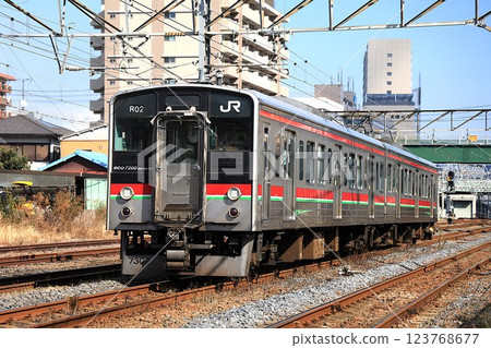 [JR Shikoku] 7200 series (Yosan Line: Takamatsu - Kozai) 123768677