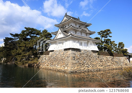Takamatsu Castle - Gon Yagura (Golden Tower) (Takamatsu City, Kagawa Prefecture) 123768698