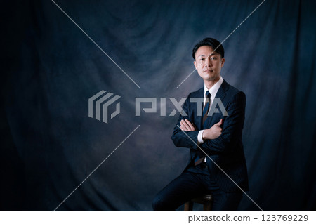 Businessman         123769229