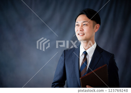 一名商人 一名商人 123769248