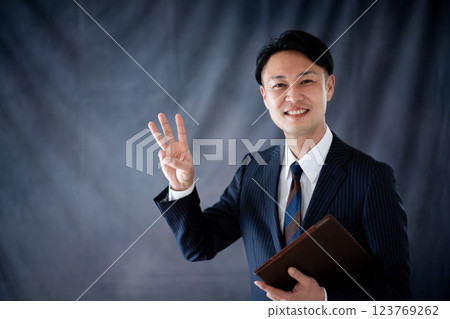 一名商人 一名商人 123769262