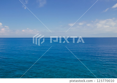 藍色的海 123770010