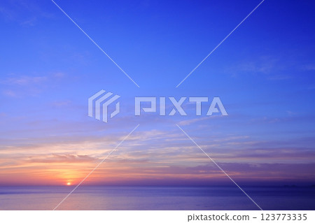 Sunset over the horizon Sunset over the horizon 123773335