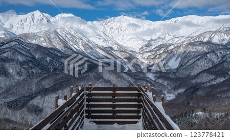 Winter in the Northern Alps, Hakuba Village, Nagano Prefecture 123778421
