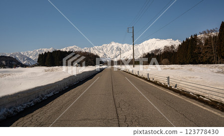 冬天的北阿爾卑斯山，長野縣白馬村五龍山 123778430