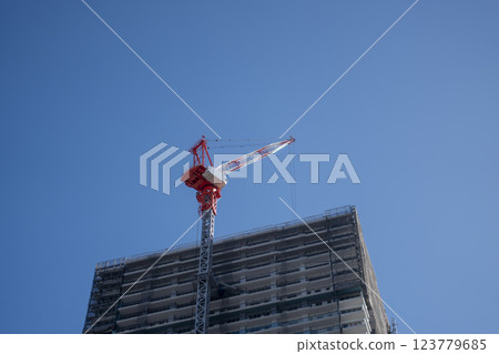Apartment building site under the blue sky 123779685